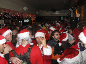 Polk Street Bar full of Santas