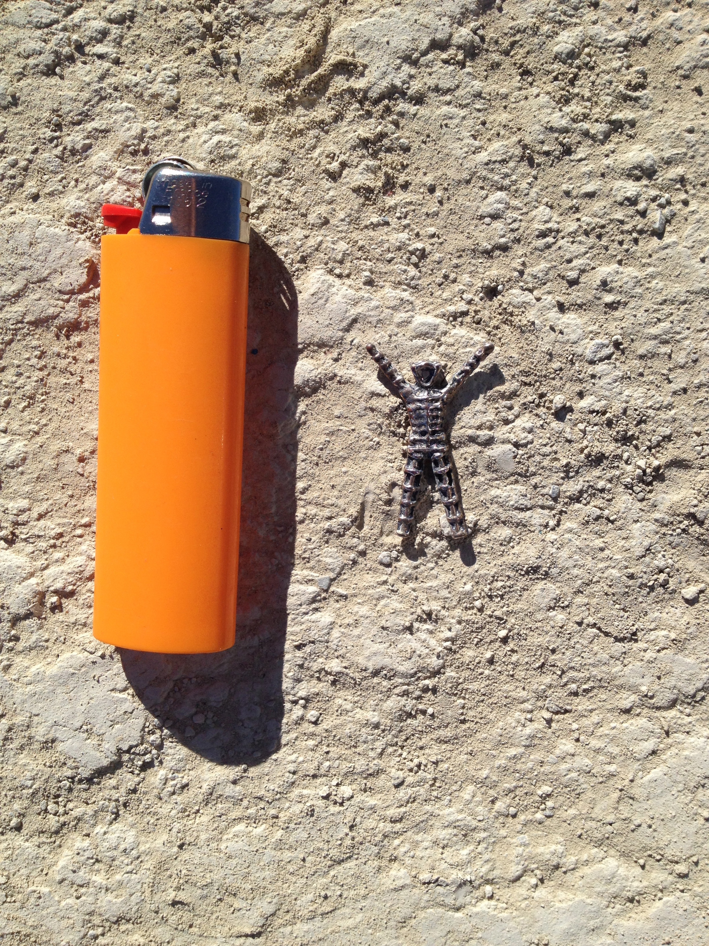 We got to the shoreline on Resto's first day and looked down at our feet. And there he was: The first piece of MOOP this writer scored for 2016 (lighter added for scale). A good sign, we'd say.