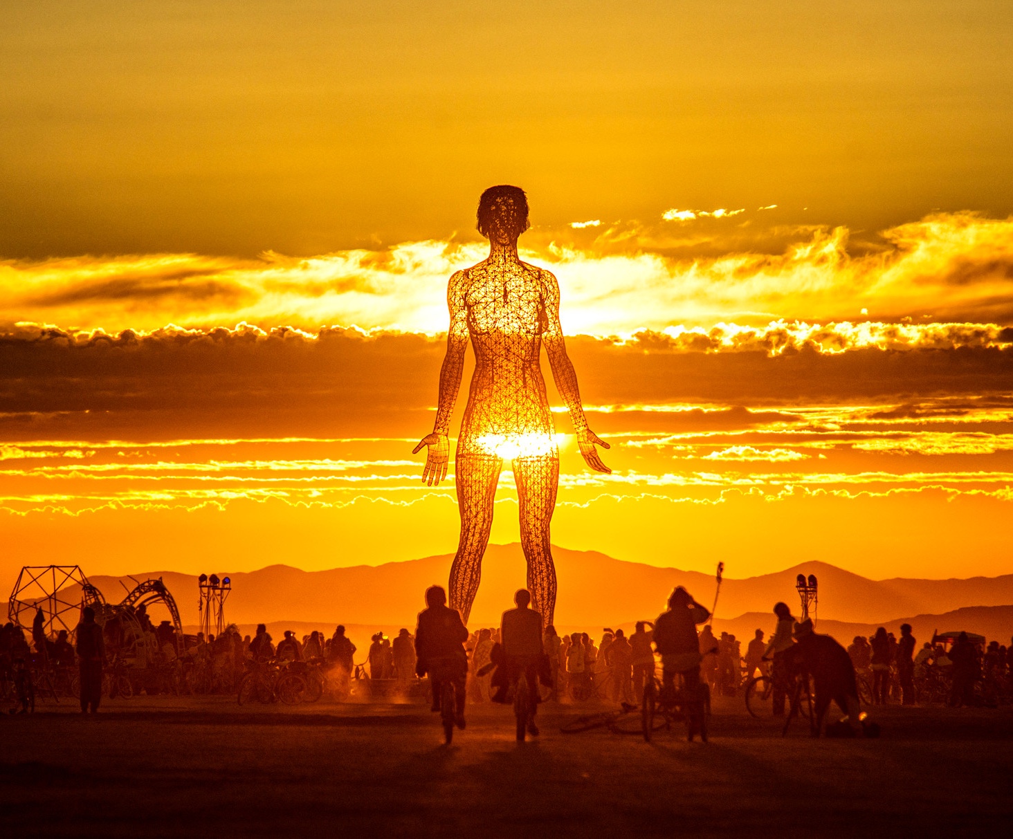I met seven women from the Burning Man community... 